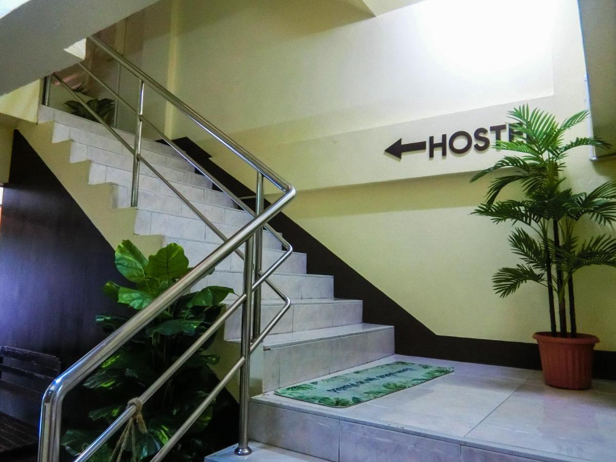 Inncome Hostel Chiang Mai Exterior foto